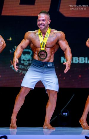 REAL NOVICE MEN‘S PHYSIQUE